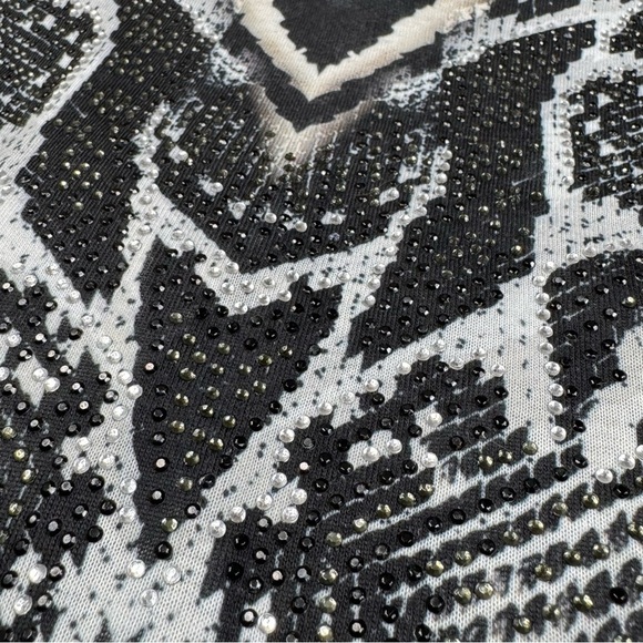 NEW Chico’s Animal Print Blouse Shirt. Classic Boho 90s bold Snakeskin zebra. 1 - Picture 8 of 14